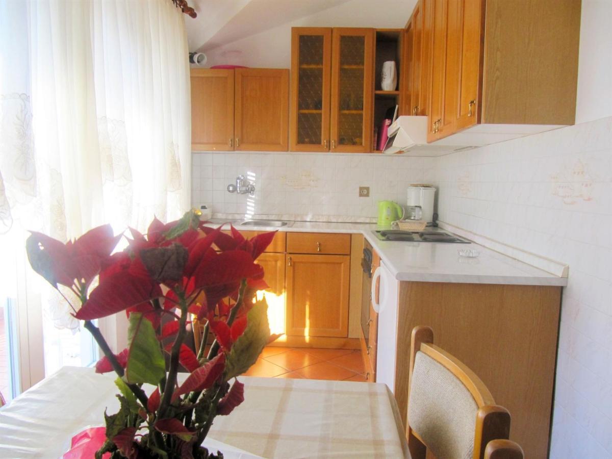 Apartments Dea โปเรช ภายนอก รูปภาพ