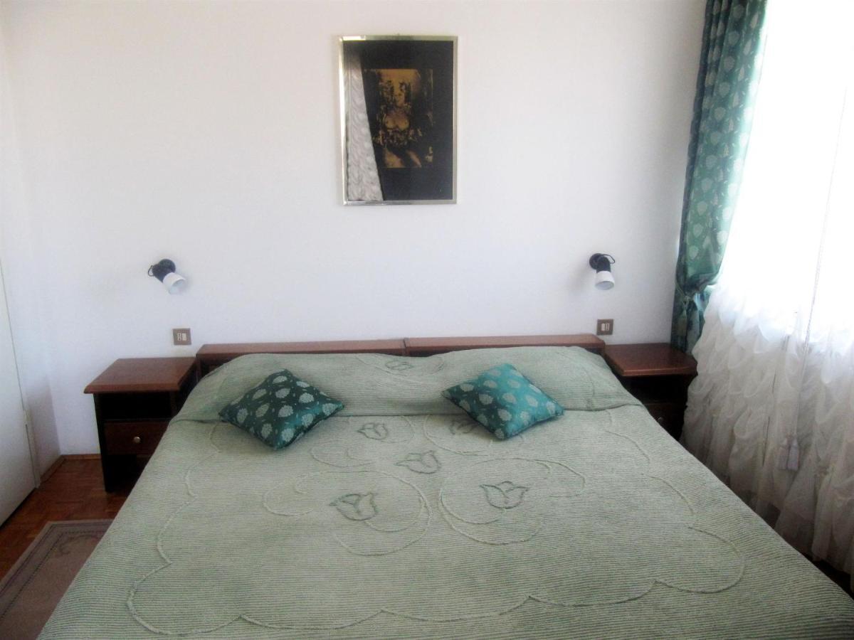 Apartments Dea โปเรช ภายนอก รูปภาพ