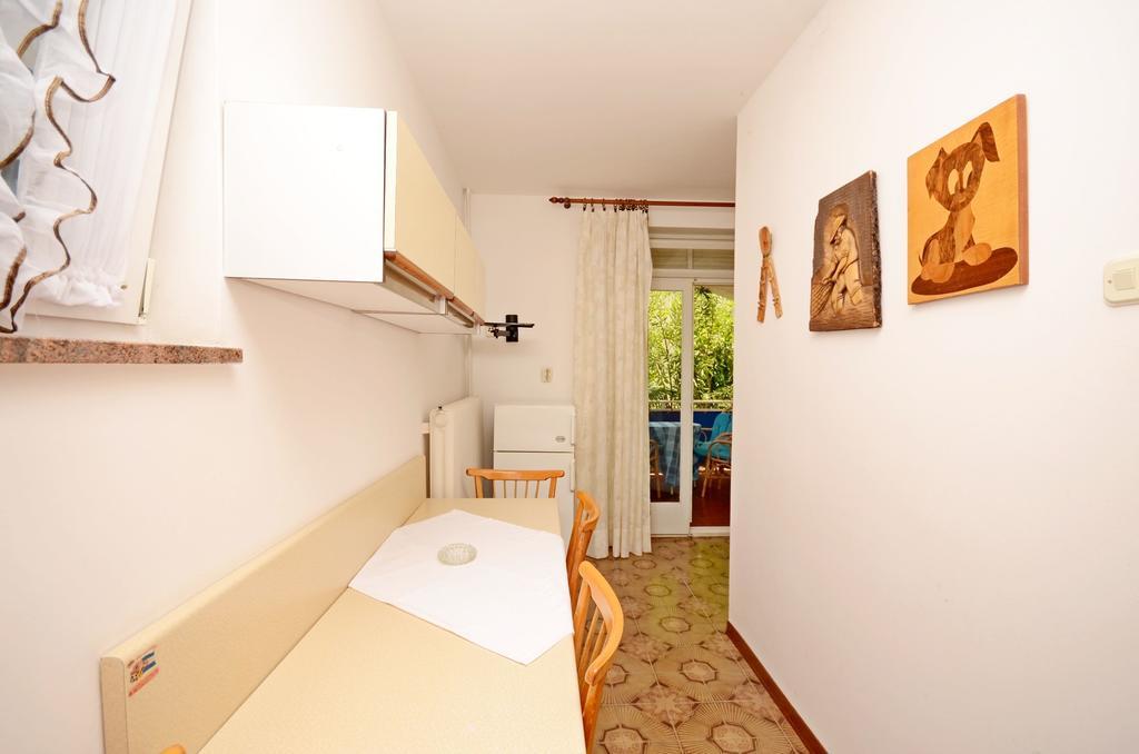 Apartments Dea โปเรช ภายนอก รูปภาพ